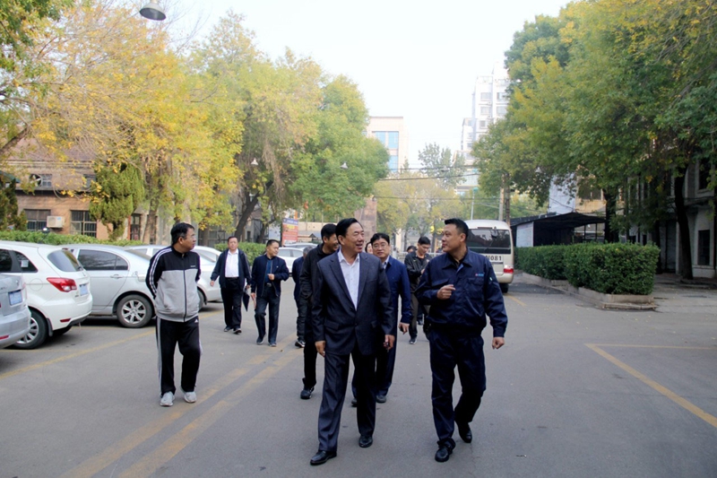 濱州市高級技工學校黨委書記、校長王樹林到濱州市鍛壓機械廠調研企業發展情況